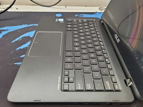 HIGH SPEC i7*TOUCHSCREEN*ASUS X630U*i7-7500u*8GB DDR4*256GB SSD*FHD*360 FLIP, ROTATE
