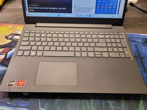 VERY FAST!*LENOVO V155*AMD RYZEN 5-3500U*8GB DDR4*256GB SSD*RADEON VEGA GRAPHICS*