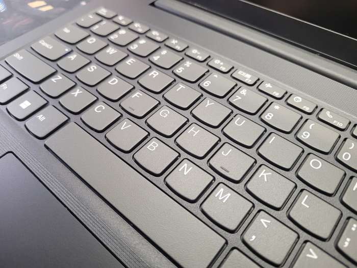 Lenovo V15 G3 | 12th Gen i5, 8GB RAM, 256GB SSD, FHD