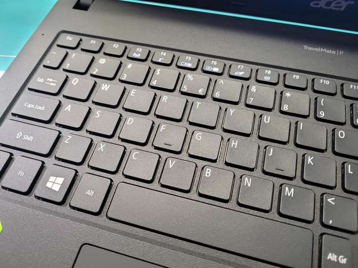 Graphic Design/Engineering*ACER P2510*i7-8550u*16GB*512GB SSD*1000GB HDD*NVIDIA MX130*