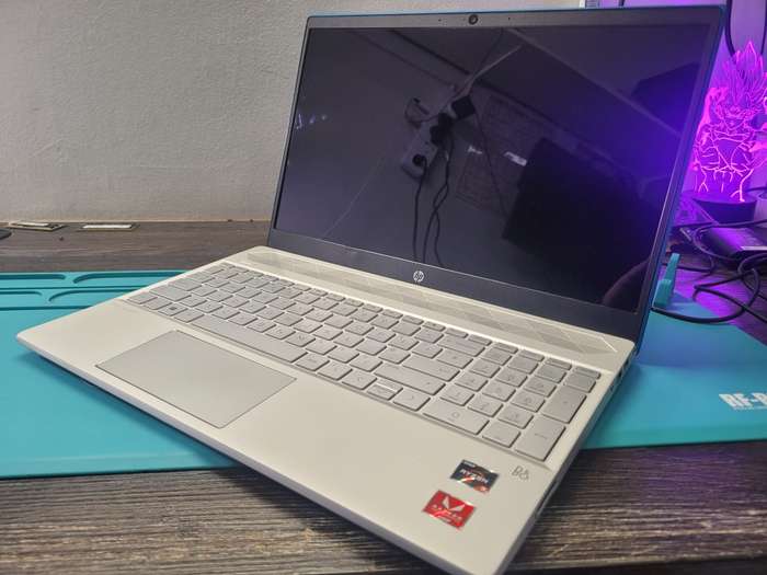 TOUCSCREEN!*FAST!*VERY HIGH SPEC`D*HP PAVILION 15*RYZEN 5-3500U*TOUCHSCREEN*8GB RAM*512GB SSD