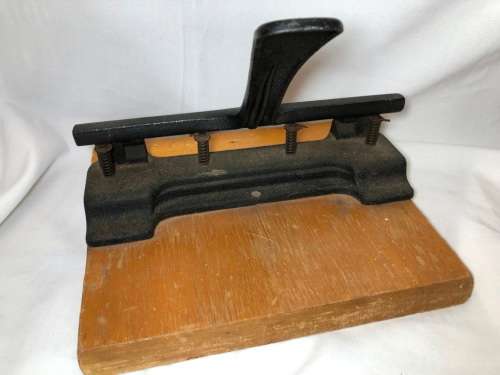 VINTAGE CAST IRON and WOOD A4 PAPER HOLE PUNCH