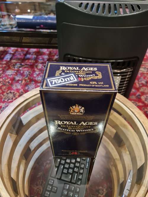 Rare J&B Royal Ages De Luxe Quality Blended Scotch Whisky