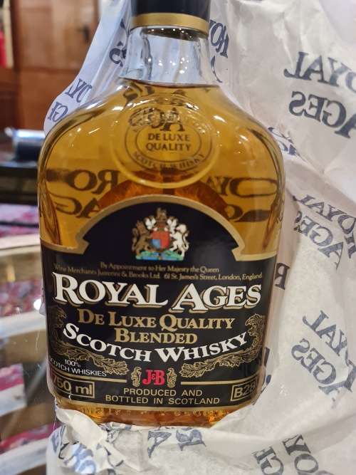 Rare J&B Royal Ages De Luxe Quality Blended Scotch Whisky