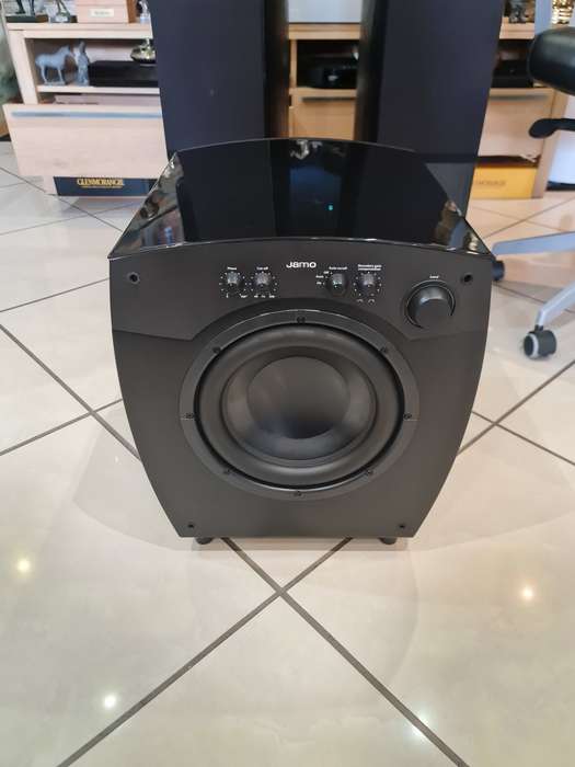 Jamo C80 Flagship Subwoofer