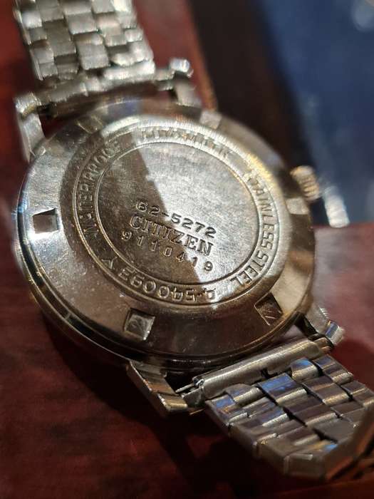 Vintage Citizen 21 Jewels Automatic Waterproof Watch with Calendar