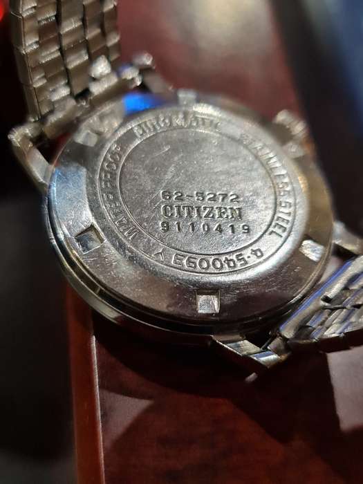 Vintage Citizen 21 Jewels Automatic Waterproof Watch with Calendar