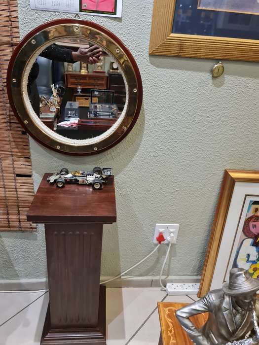 Porthole Style Mirror in Rope and Brass