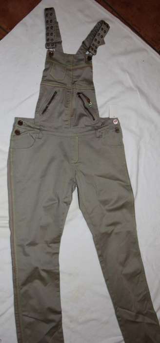 Dangeree (Size 9)