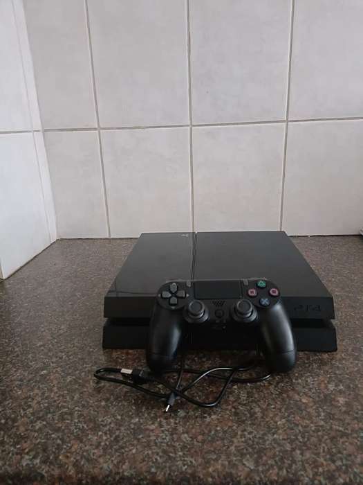 Sony PlayStation 4 500GB