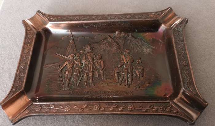 Metal Ashtray. Jan van Riebeeck Landing. 75.1g
