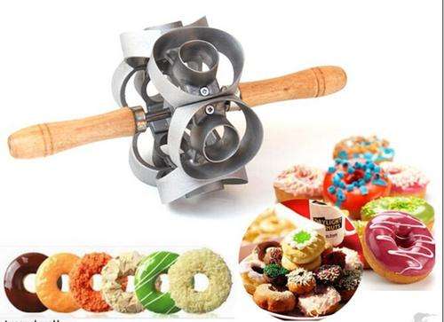 Revolving Donut Cutter