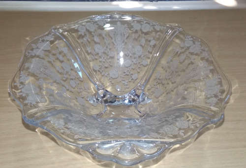 Cambridge Rose point footed bowl