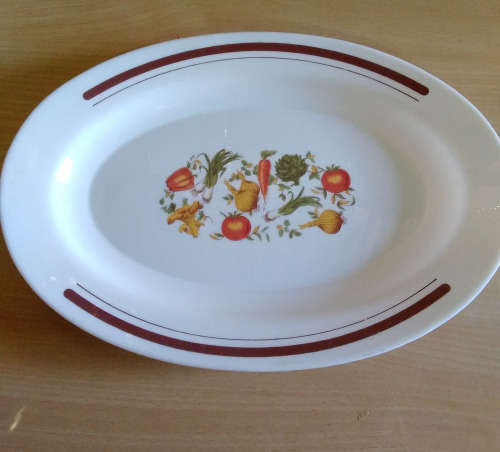 Arcoroc glass platter