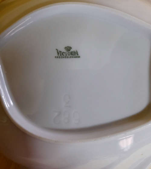 Victoria Czechoslovakia dishes