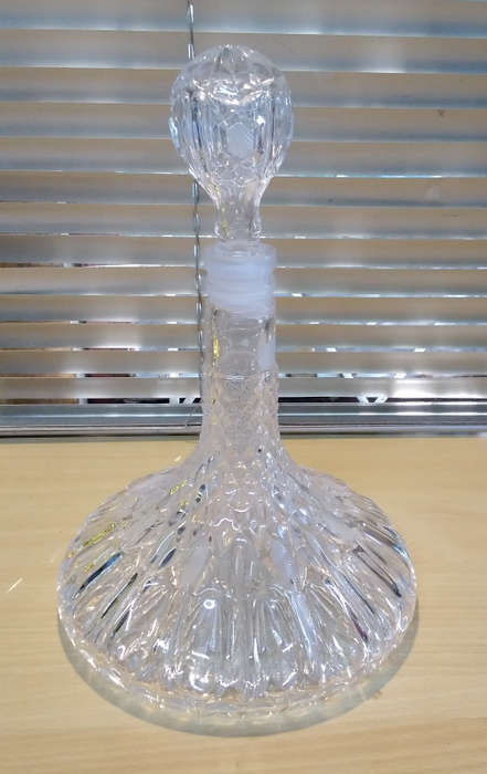 Ships decanter