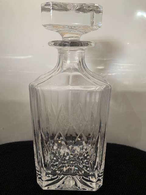 WHISKEY DECANTER WITH ORIGINAL STOPPER