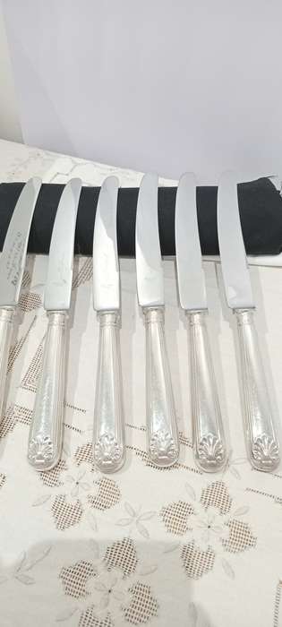 Vintage WM Spilhaus Kings pattern knife sets