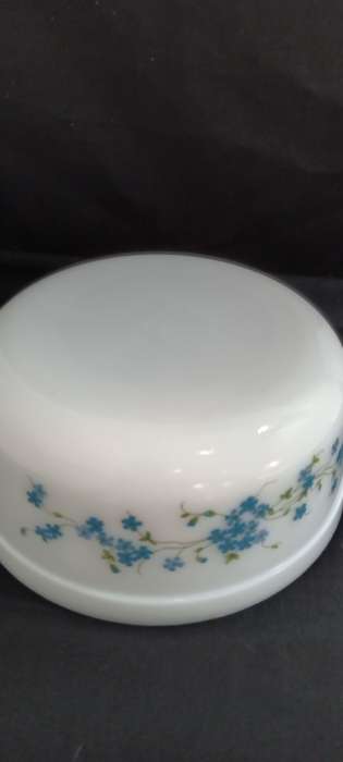 1990s Arcopal milk glass bowl and jug