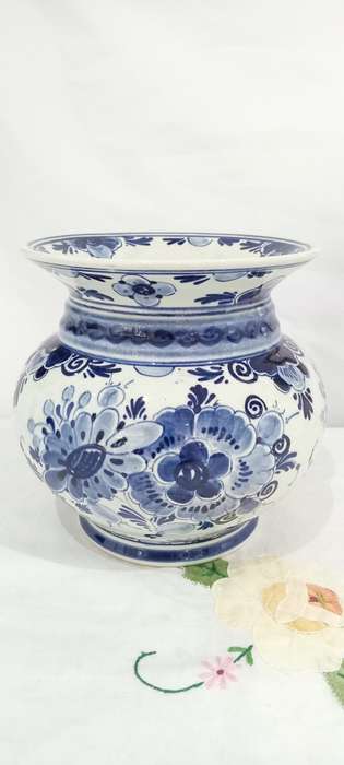 Vintage Delft Blauw 'Regina' vase