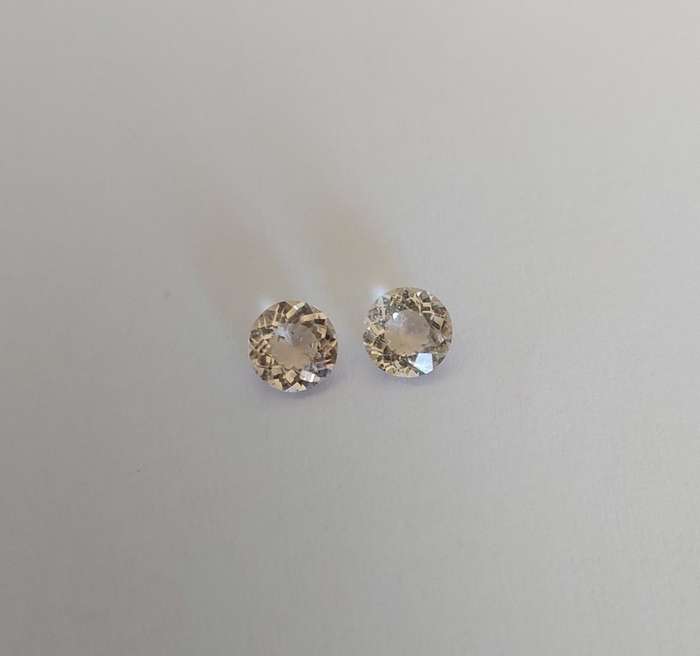 0.7ct Two Light Peach Pink Morganite