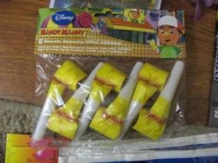 handy manny kids PARTY blow outs (6 per pack)