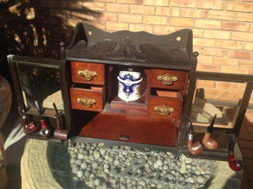 Tobacco Cabinet & Pipes
