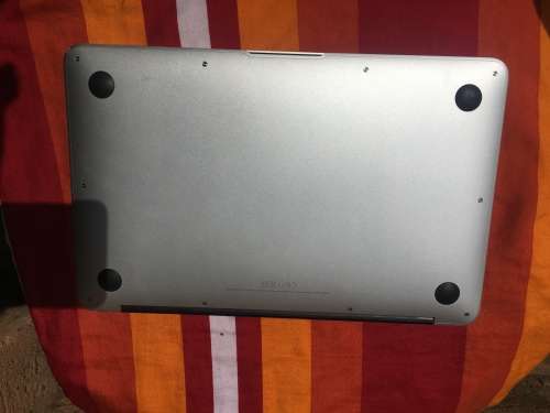 MacBook || Air|| i5 5th Gen || Early 2015 || 128GB SSD || 4GB Ram || Pristine Condition ||