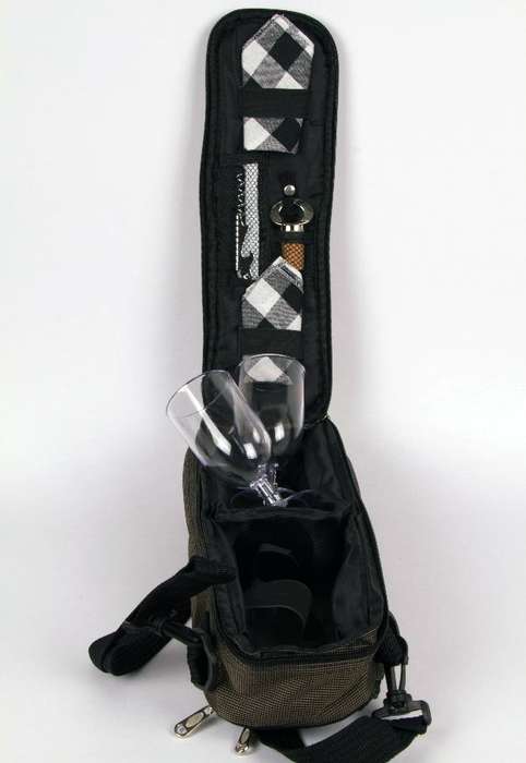 Brand new Wine bags with wine openers and glasses
