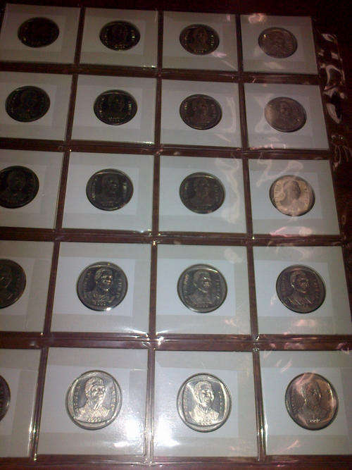 W0W!!!!!! 20 MANDELA 2000 CIRCULATED COINS IN COINS COVER (EXCELLENT CONDITION)