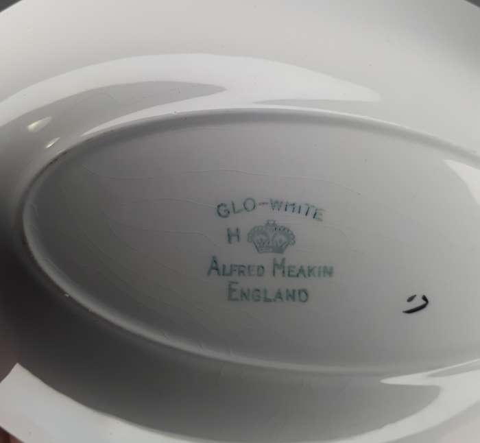 Alfred Meakin Gravy Boat, made in England