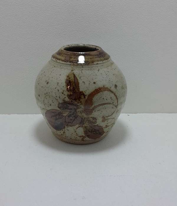 Kolonyama Pottery Vase