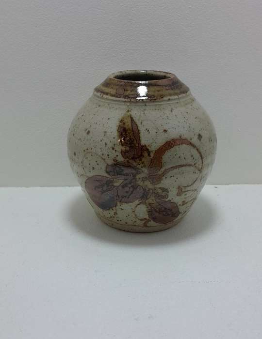 Kolonyama Pottery Vase