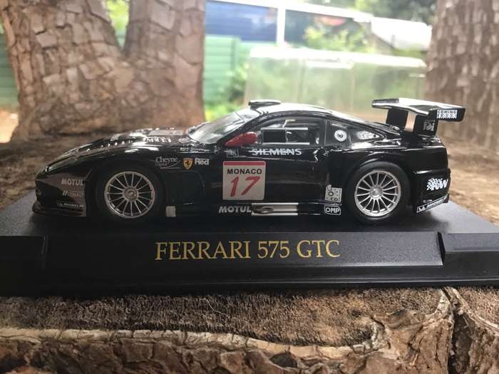 FERRARI 575 GTC SCALE: 1:43 MODEL