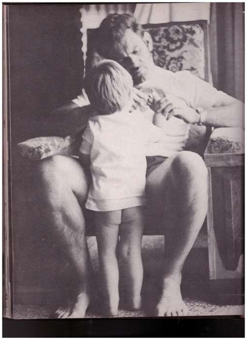 MY MENSE: HOOGTEPUNTE UIT DIE FOTO JOERNALISTIEK VAN KOOS VAN DER MERWE