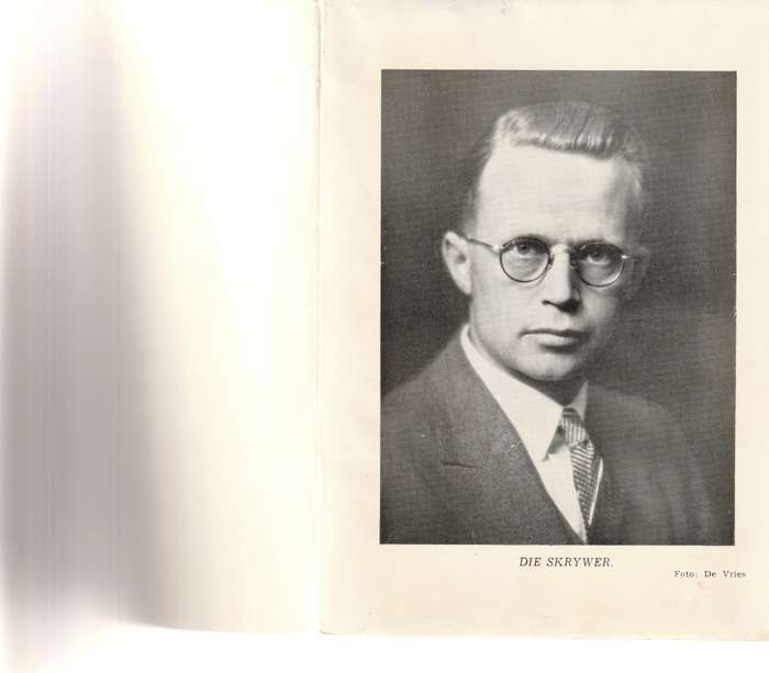 DIE OORLOG TRAP MY VAS: DIE OORLOGSREIS VAN `N AFRIKAANSE JOERNALIS