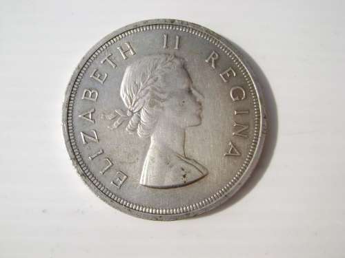 SAU  5 Shillings  1958  (High Grade)