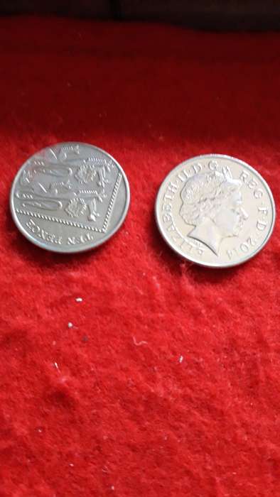 Great Britain  10 Pence 2014  HG