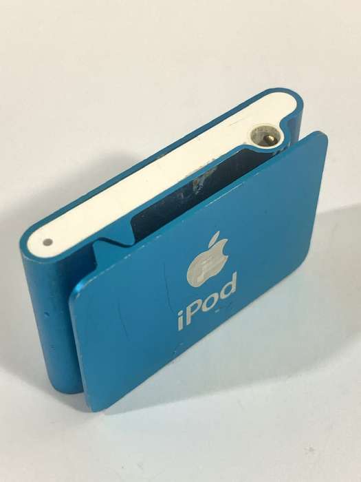 Apple iPod Shuffle Bundle -  2nd Generation (Factory Reset)