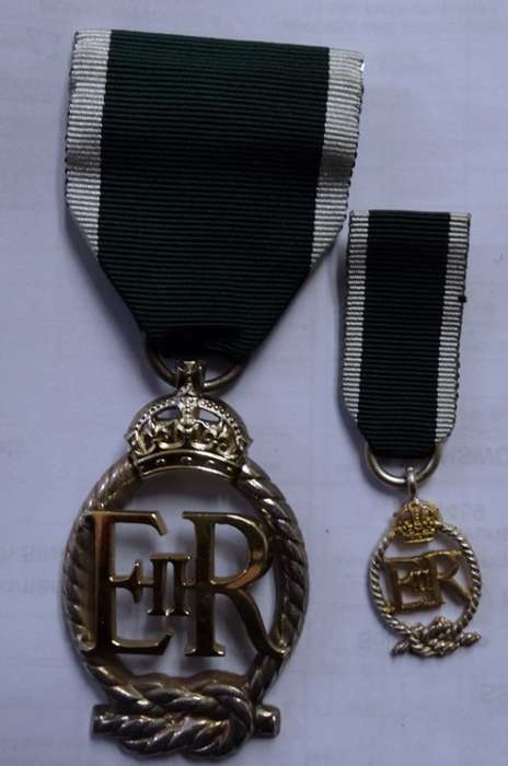 ## Royal Naval Decoration with Miniature ##