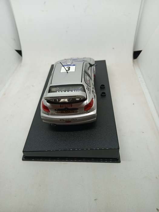2002 Brand New Scalextric Peugeot 206 WRC