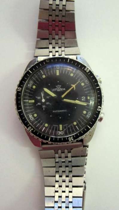 ## Lemania Automatic (SAAF) Watch Perfect Working Condition - Needs Service ##
