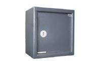 Single handgun safe