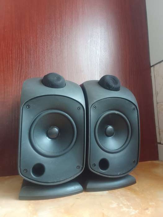 High End B&W Leisure Monitor-1 Speakers in excellent condition