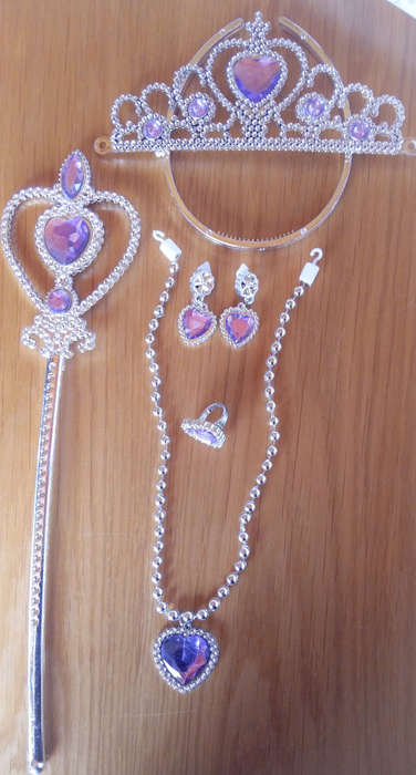 Sofia the First jewellery set- Great for Sofia party dress up