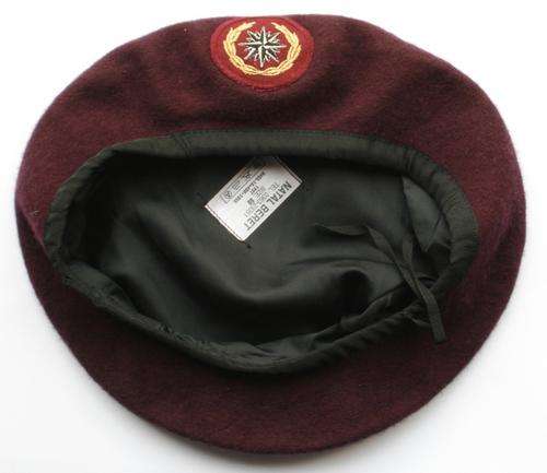 Original South African Special Forces RECCE Beret Complete with Sixth Issue Beret Insignia