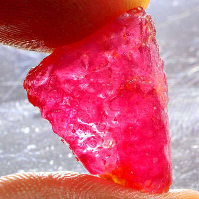 23.35 ct NATURAL BLOOD RED RUBY ROUGH  GEMSTONE