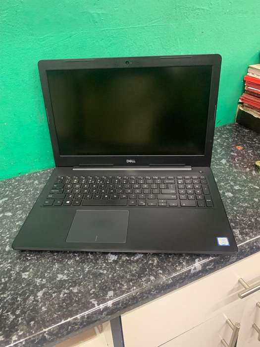 Dell Latitude 3590 , Core i5, 8th Gen , 256Gb ssd, 16Gb Ram