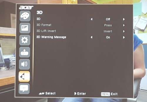 Acer X112 DLP 3D Ready full HD Projector for sale, nearly 5000 Hours lamp life left, almost new