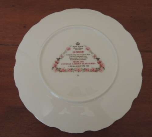 ROYAL ALBERT PLATE FROM THE COTTAGE GARDEN YEAR SERIES - "SUMMER"